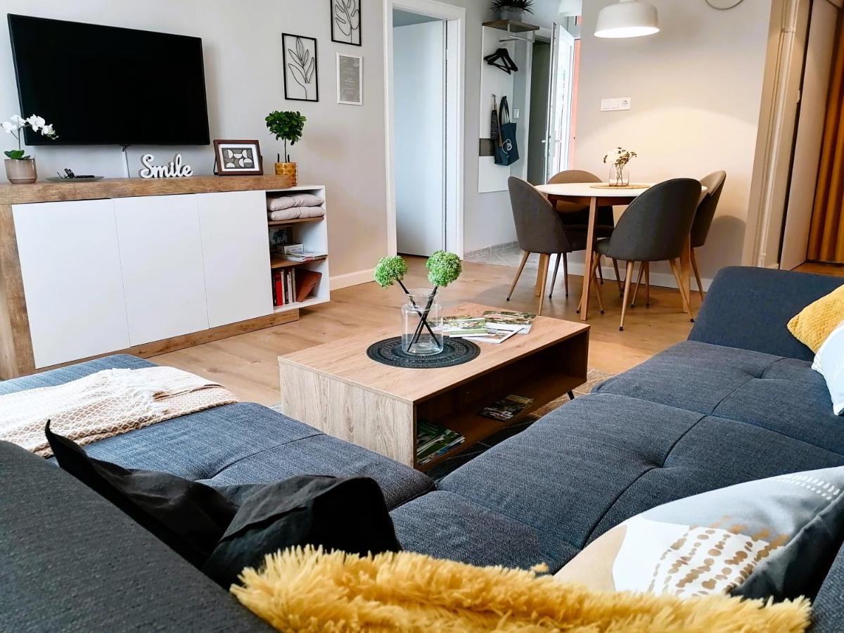 Shine Apartman Szentgotthárd Exteriör bild