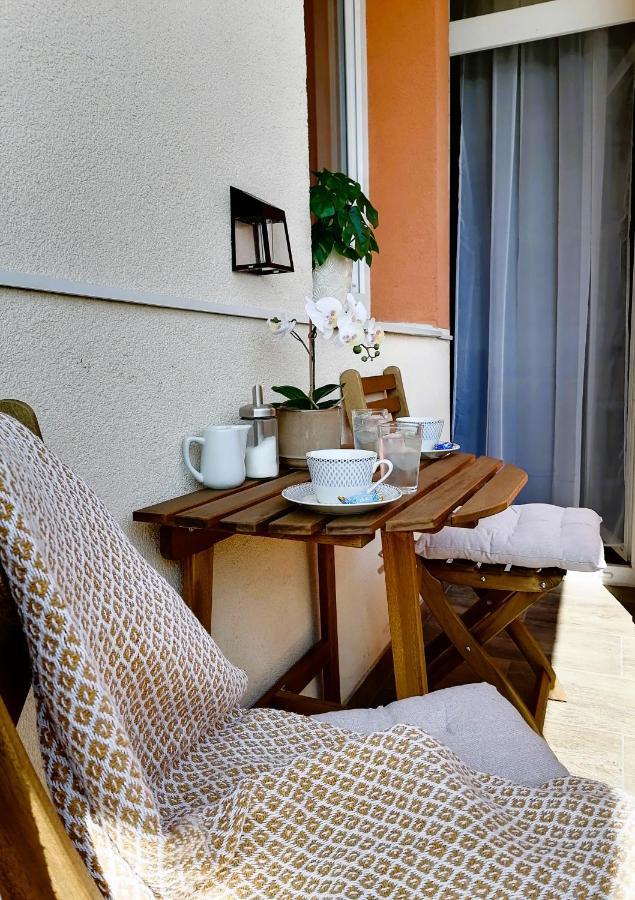 Shine Apartman Szentgotthárd Exteriör bild