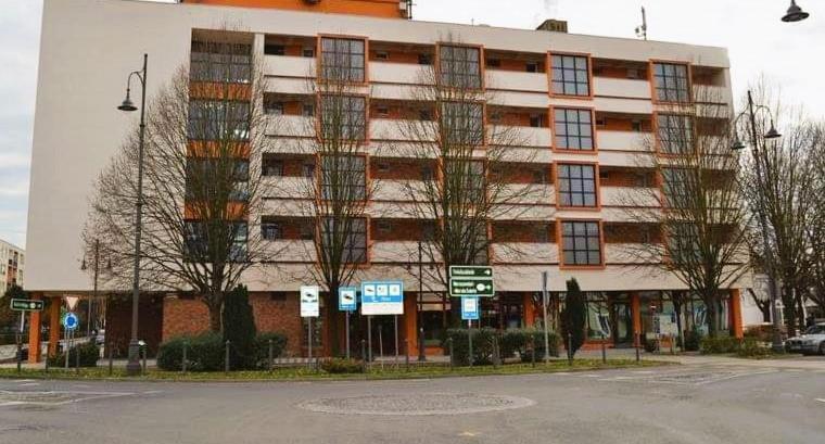 Shine Apartman Szentgotthárd Exteriör bild